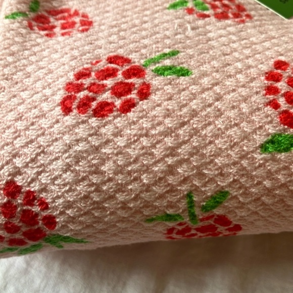 Kate Spade: Pink Kitchen Towel-  Strawberry Berry Design- 100% cotton - Picture 8 of 10